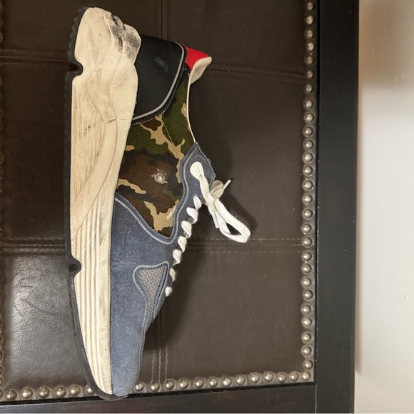 Like New Golden Goose Running Soles Sneakers - Picture 4 of 7